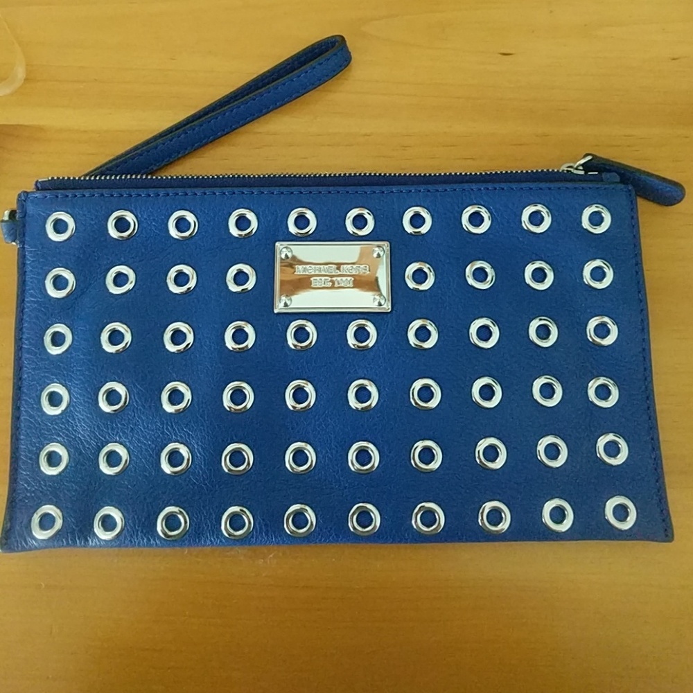 Michael Kors wristlet